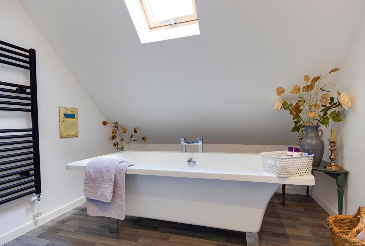 Ferienwohnung The Hidden House Stroud  Exterior foto